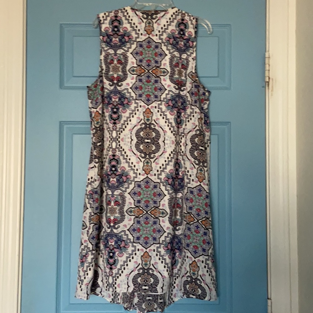 DR2 Patterned Dress - Picture 2 of 5